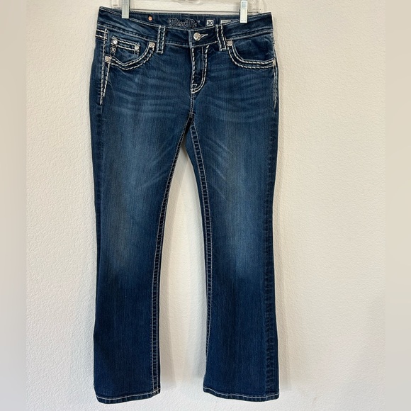 Miss Me Dark Wash Low Rise Embellished Bootcut Jeans Women’s Size 30 - Picture 1 of 12